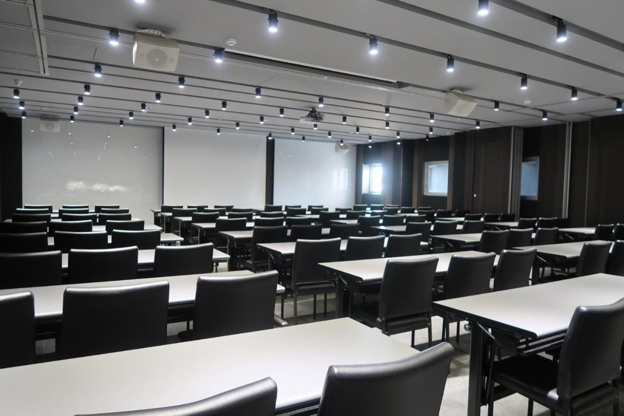 Orient Luxury Hotel Kota Chiayi Bagian luar foto