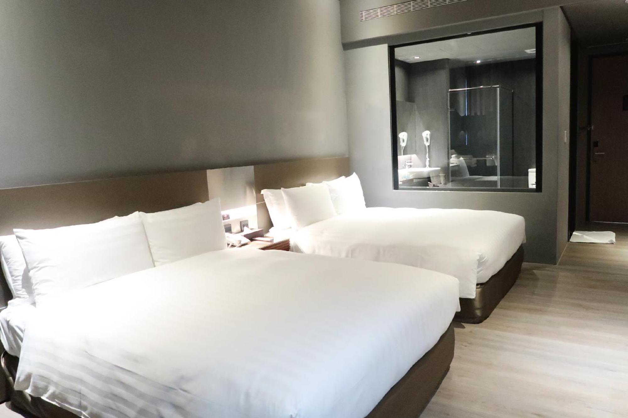 Orient Luxury Hotel Kota Chiayi Bagian luar foto